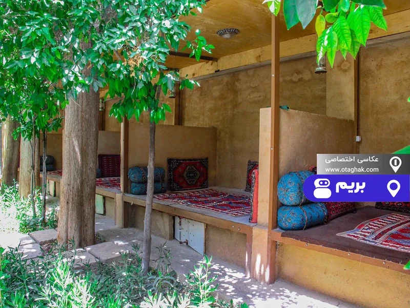 اقامتگاه بوم‌گردی خانه باغ ایرانی (اتاق حافظ)