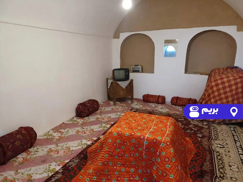 اقامتگاه بوم‌گردی باغ صفا (همکف)