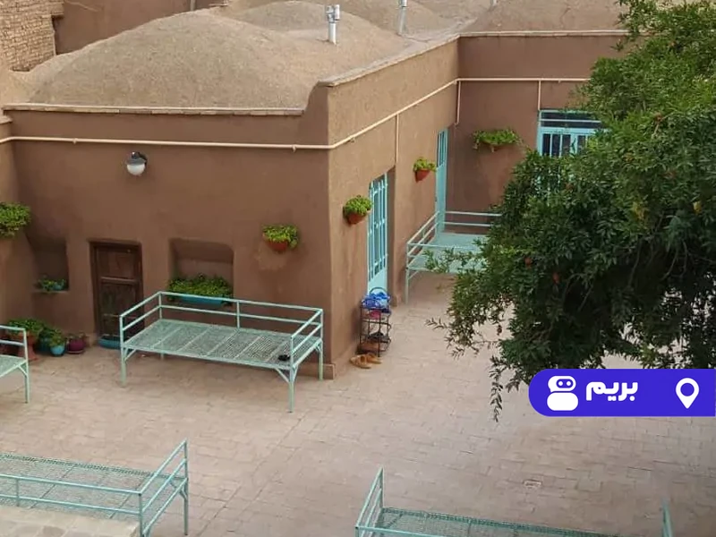 اقامتگاه بوم‌گردی خانه خشتی (اتاق 1)