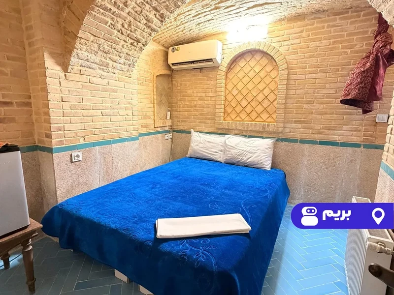 اقامتگاه بوم‌گردی عمارت هفت رنگ(درب شیخ)