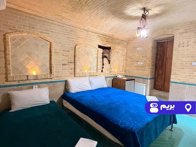اقامتگاه بوم‌گردی عمارت هفت رنگ (گود عربون)