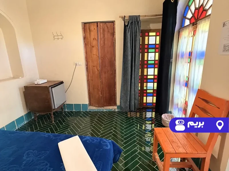 اقامتگاه بوم‌گردی عمارت هفت رنگ (قهر و آشتی)