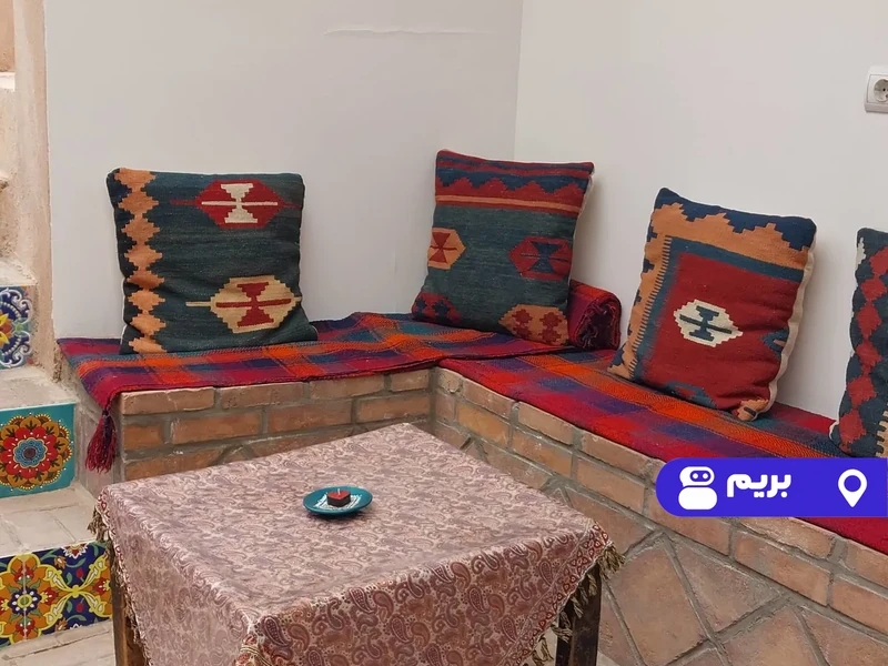 اقامتگاه بوم‌گردی سرای مهرآفرین روستای مرق (اتاق 2)