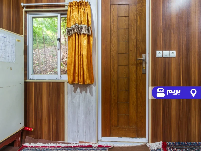 کلبه چوبی زیبا