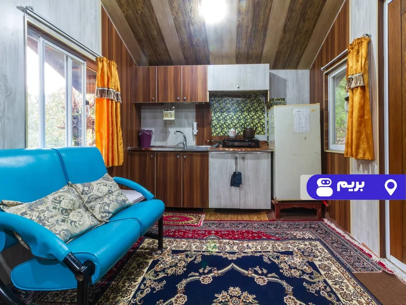 کلبه چوبی زیبا