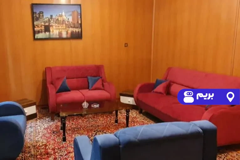 مبله شمس در خیابان انقلاب در تهران