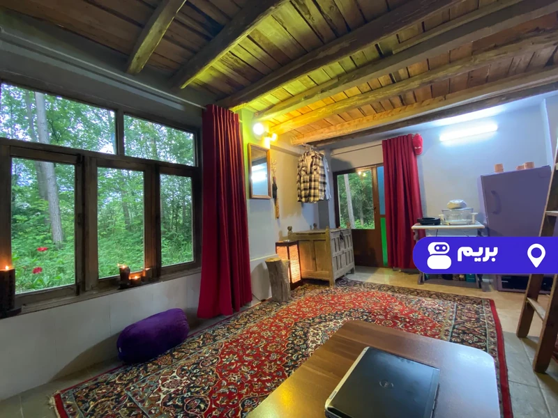 کلبه چوبی تاینی کابین