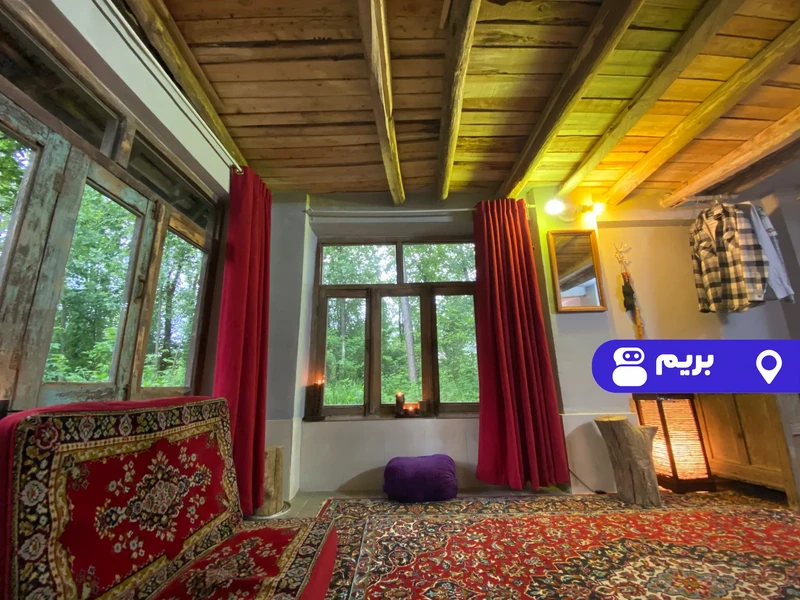 کلبه چوبی تاینی کابین