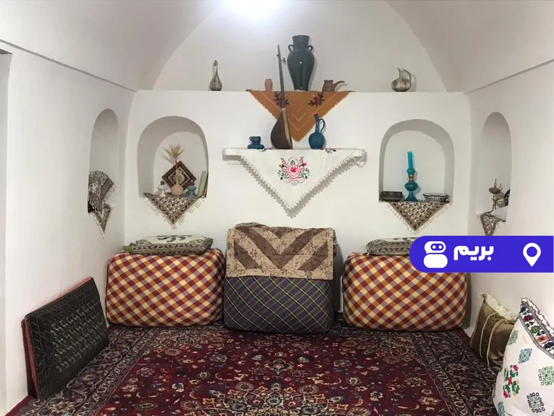 اقامتگاه بوم‌گردی خانه کله(اتاق هانا)