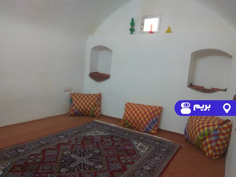 اقامتگاه بوم‌گردی مهریزان
