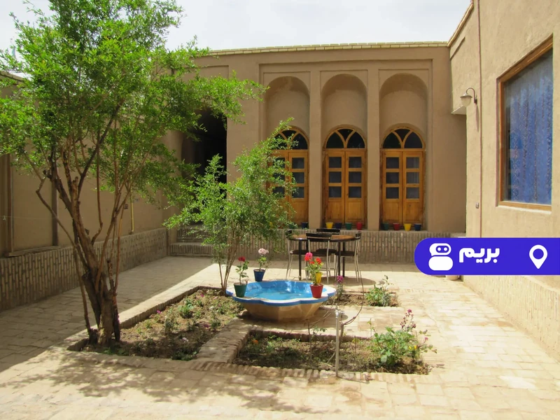 اقامتگاه بوم‌گردی مهریزان