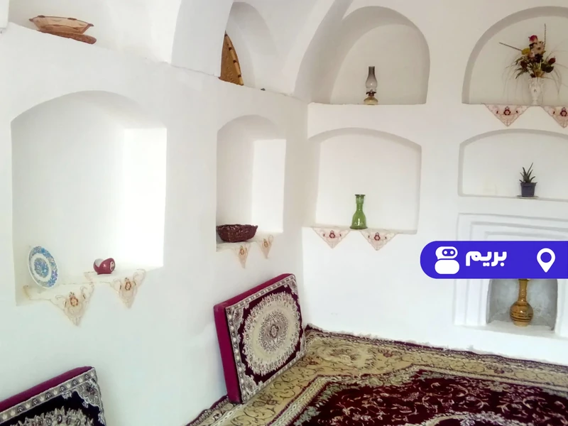 اقامتگاه بوم‌گردی خانه مادری(اتاق نارگل)