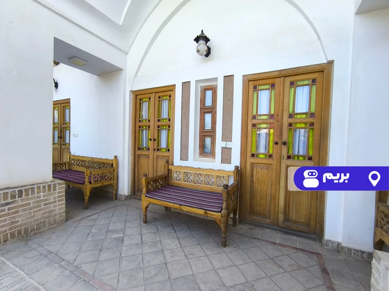 اقامتگاه بوم‌گردی خانه باغ تاریخی کیمیا (اتاق 3)