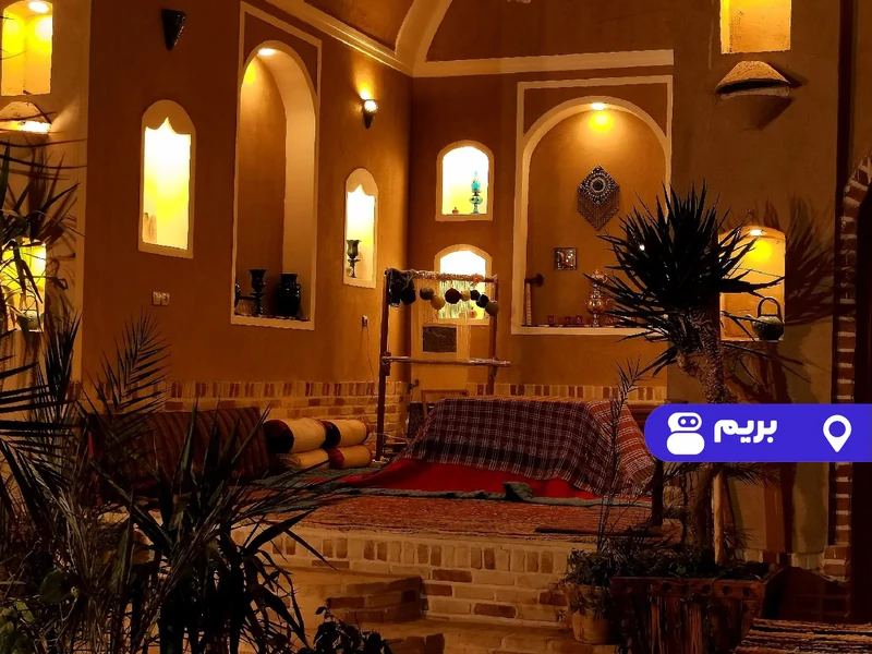 اقامتگاه بوم‌گردی پایو (نمکزار)