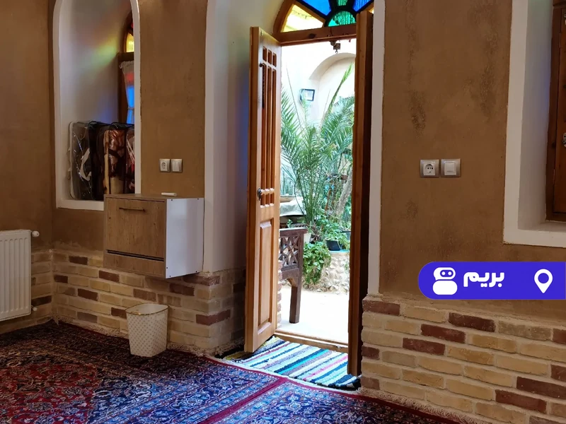 اقامتگاه بوم‌گردی پایو (نمکزار)