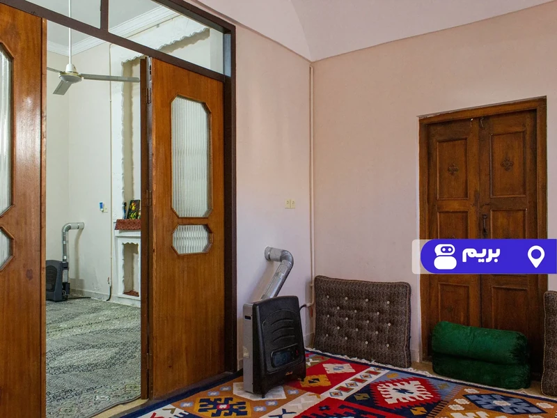 اقامتگاه بوم‌گردی یزدمهر (سه دری)