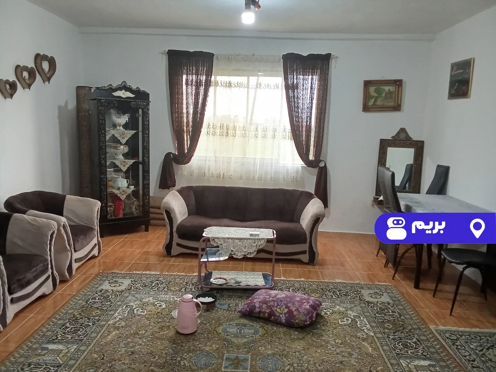 شبنم نزدیک‌ ساحل در انزلی