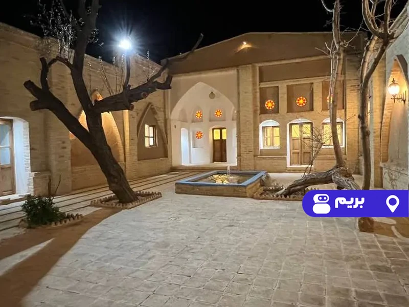 اقامتگاه بوم‌گردی فرهنگ میمه (ایوان) در شهر میمه