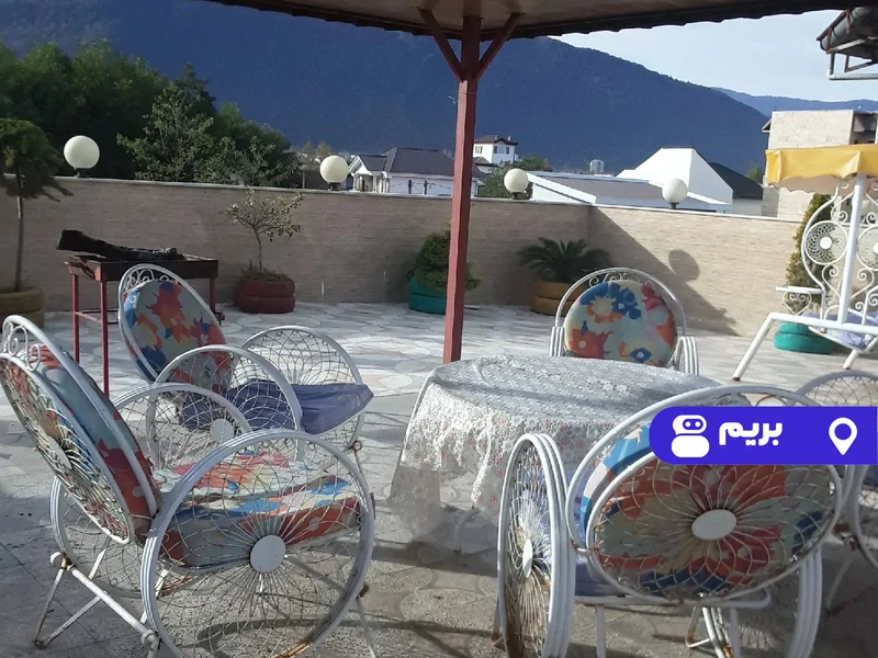 ویلا استخردار آبگرم نورا با فوتبال دستی
