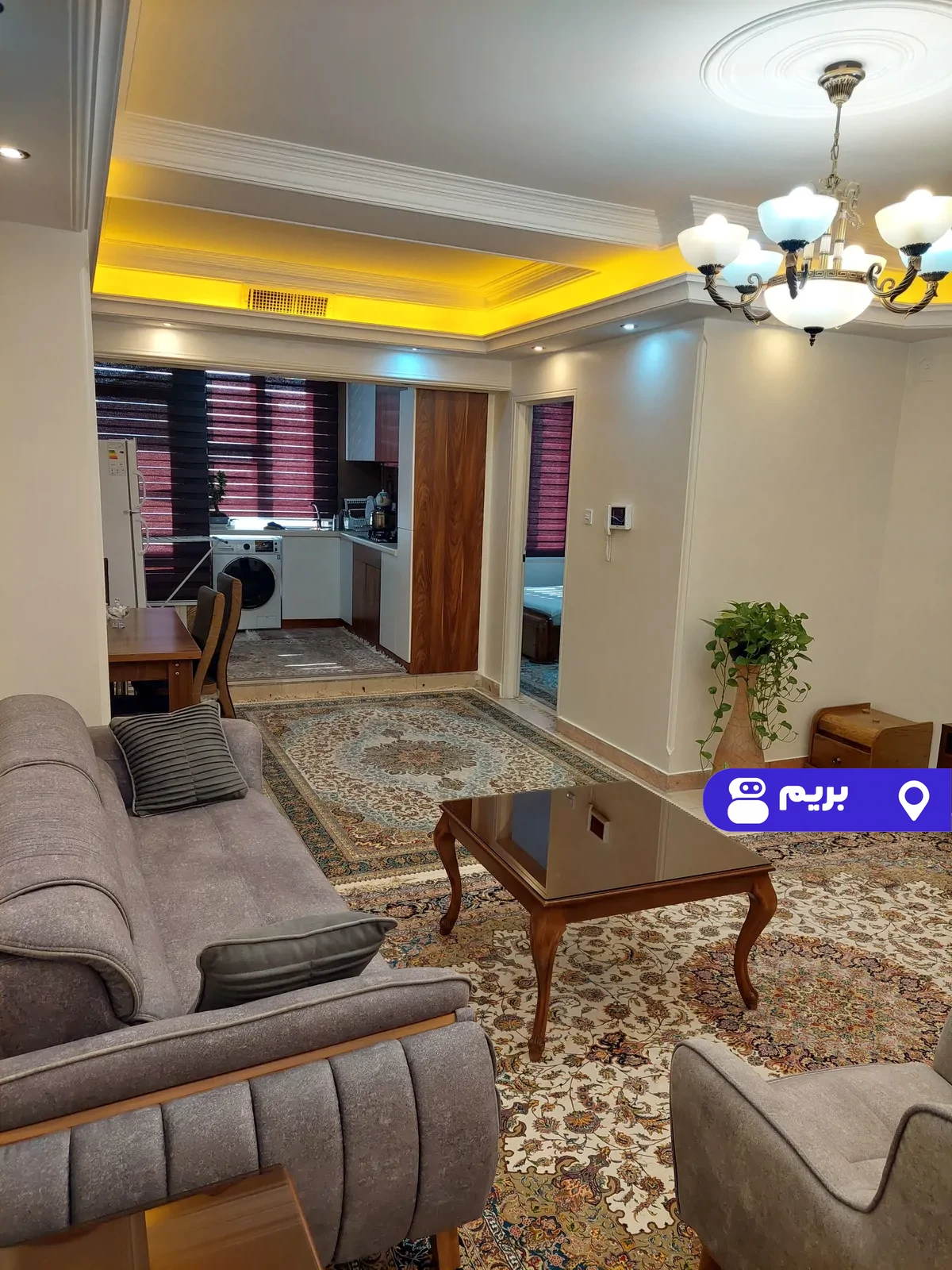 مبله حکیم (2) در باغ فیض در تهران