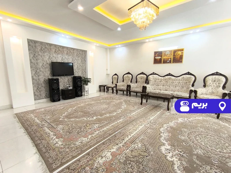 ویلا استخردار آبگرم صدف طلایی