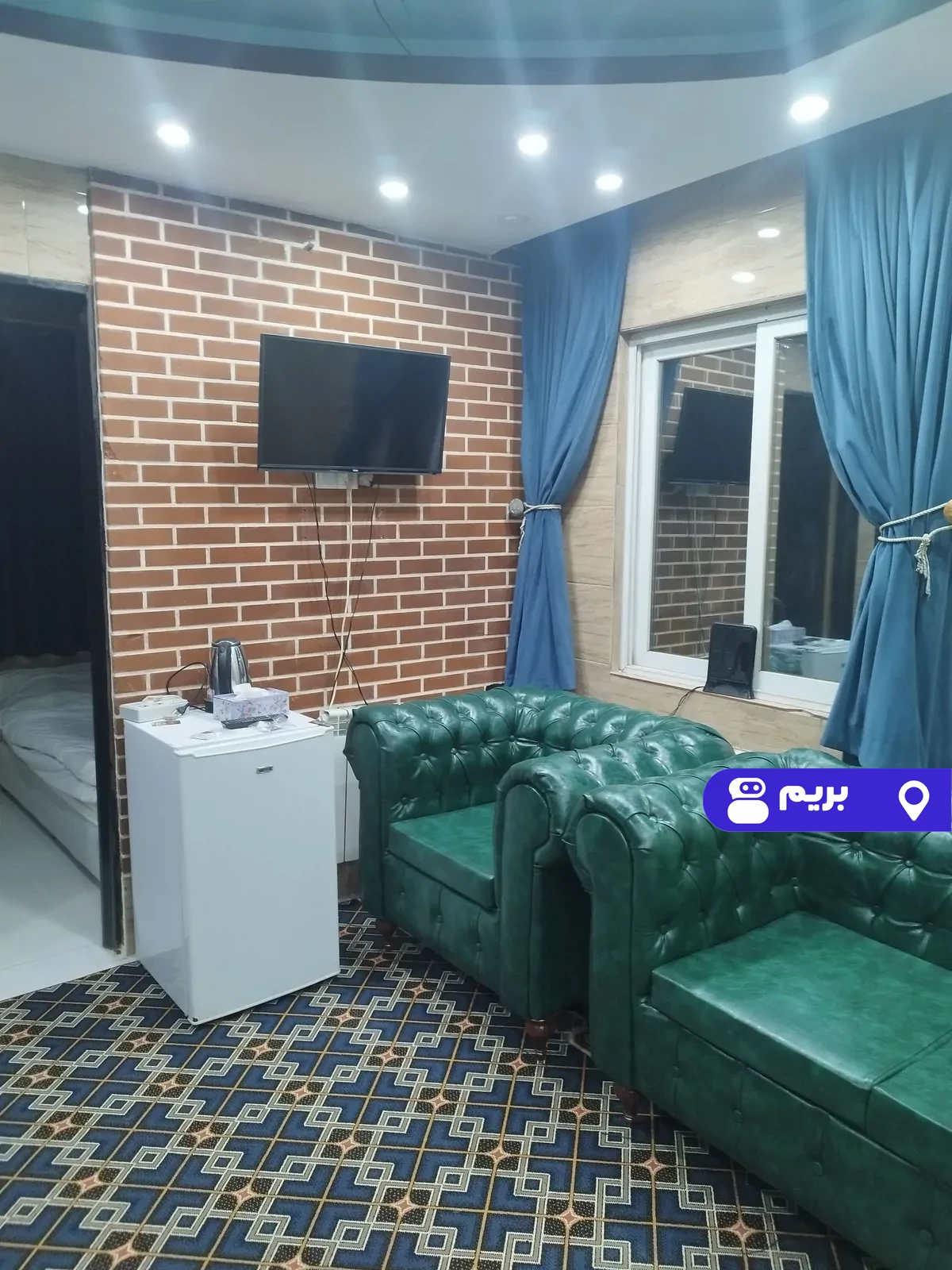 بابا قدرت با استخر سانسی (301) در رینه