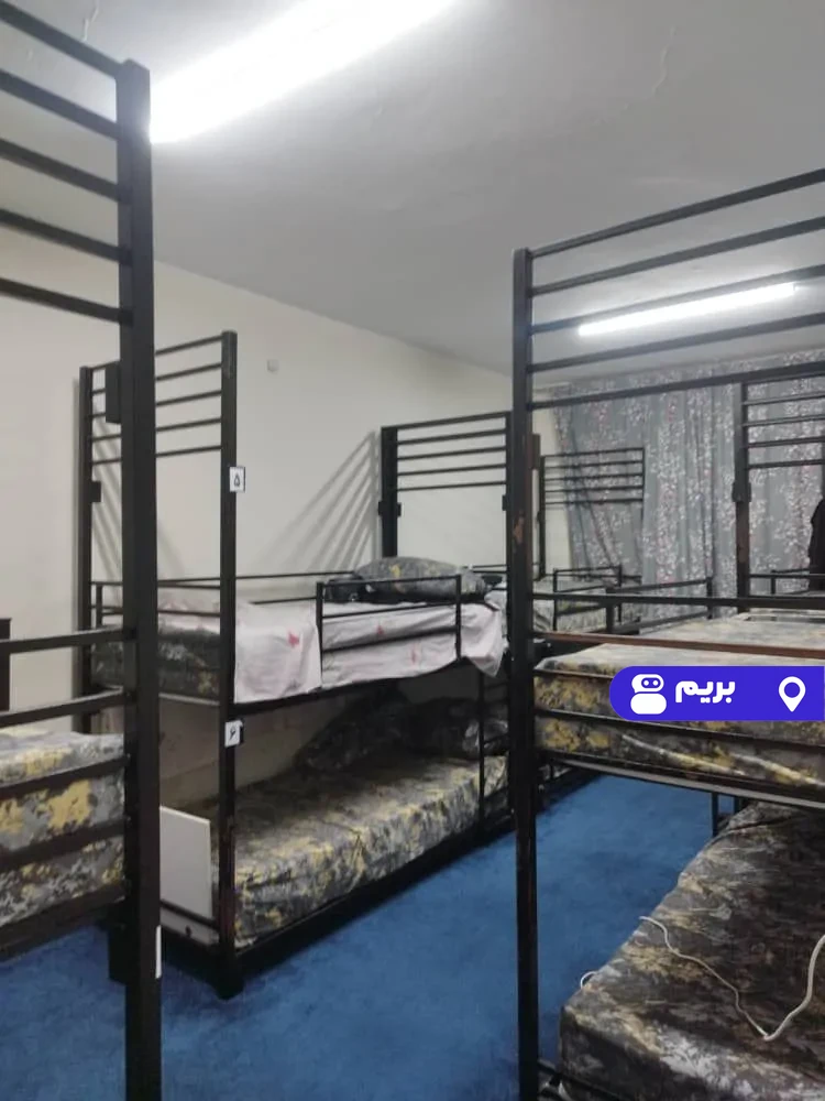 نارسیس (اتاق ۸ تخته آقایون) در تهران