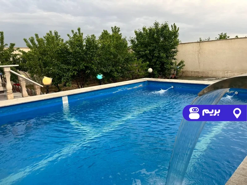 ویلا استخردار آبگرم ولیعصر با فوتبال دستی