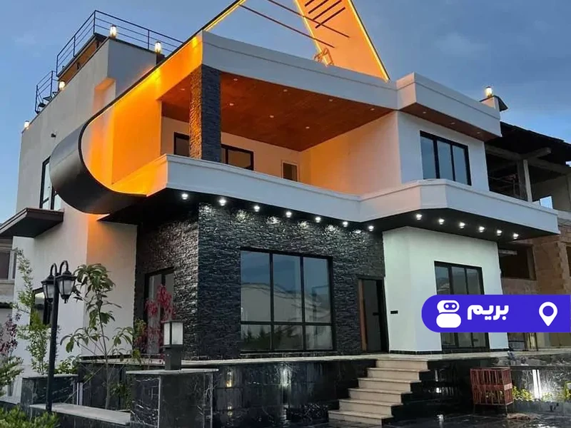 ویلا آرش با فوتبالدستی