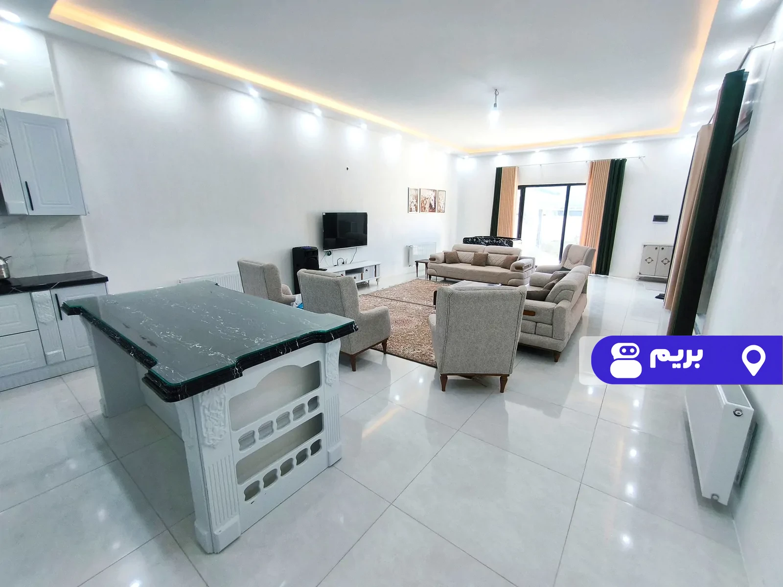 ویلا استخردار آبگرم یاس آبی