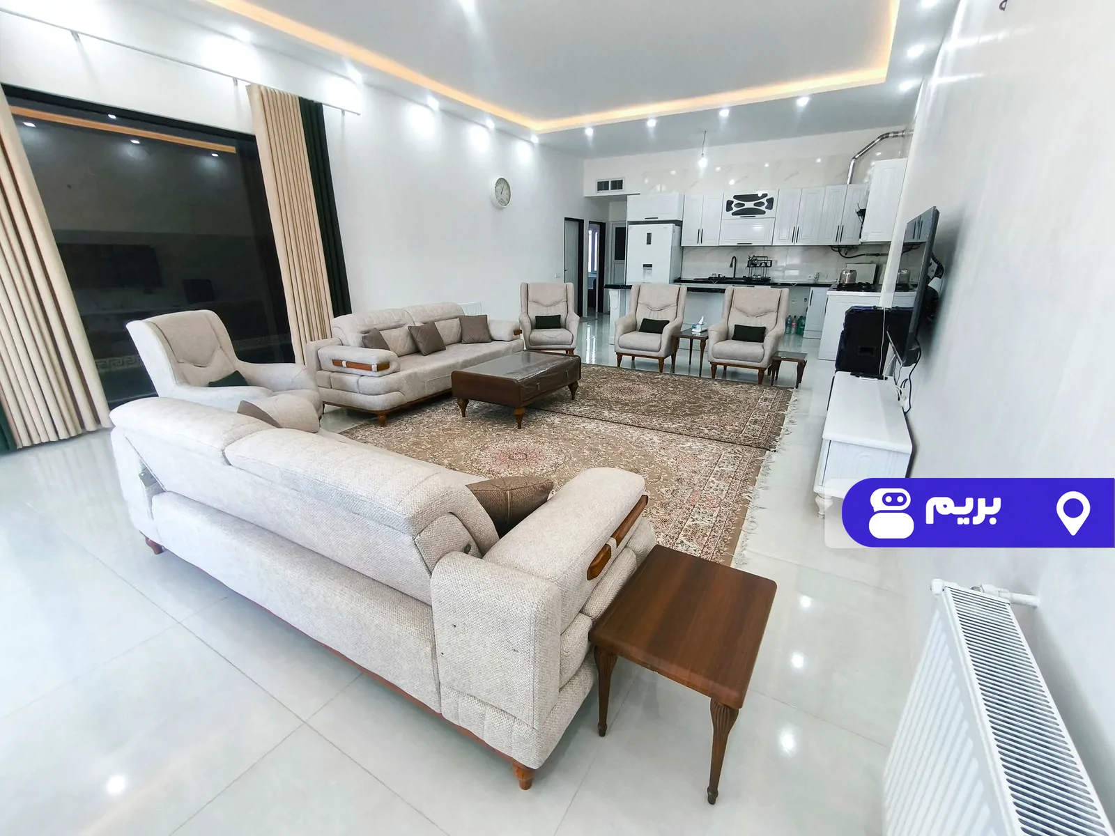 ویلا استخردار آبگرم یاس آبی