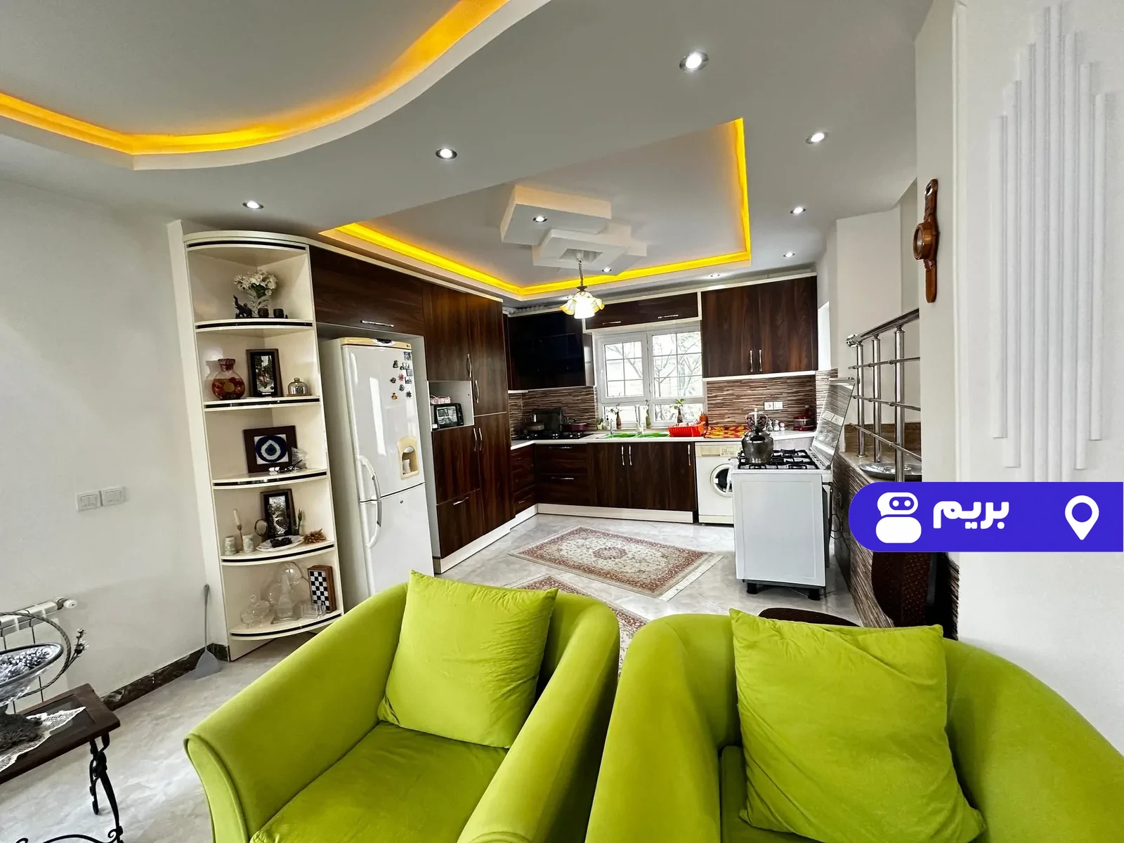 دانیال در زیبا کنار
