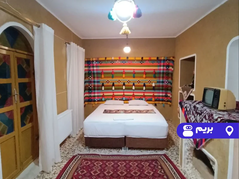 اقامتگاه بوم‌گردی خونه ایوونی (اتاق سه دری)