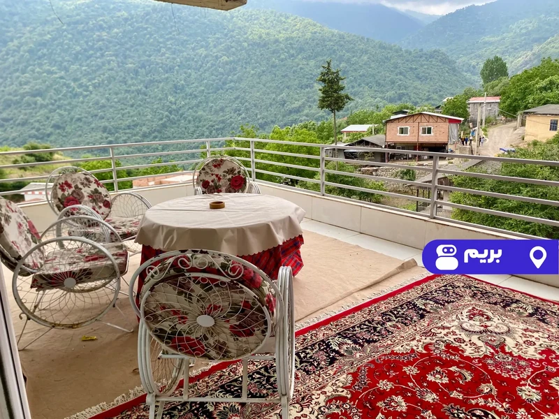 ویلا استخردار آبگرم عرش چینو با فوتبالدستی