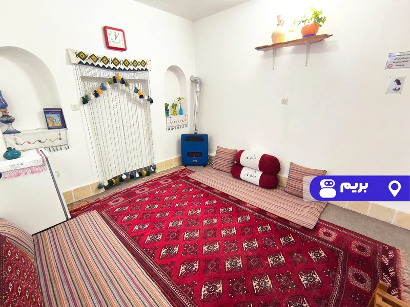 اقامتگاه بوم‌گردی شب نشین کویر (نگارستان)
