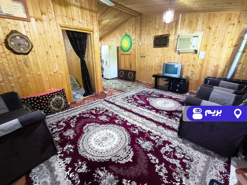 کلبه چوبی هلیا