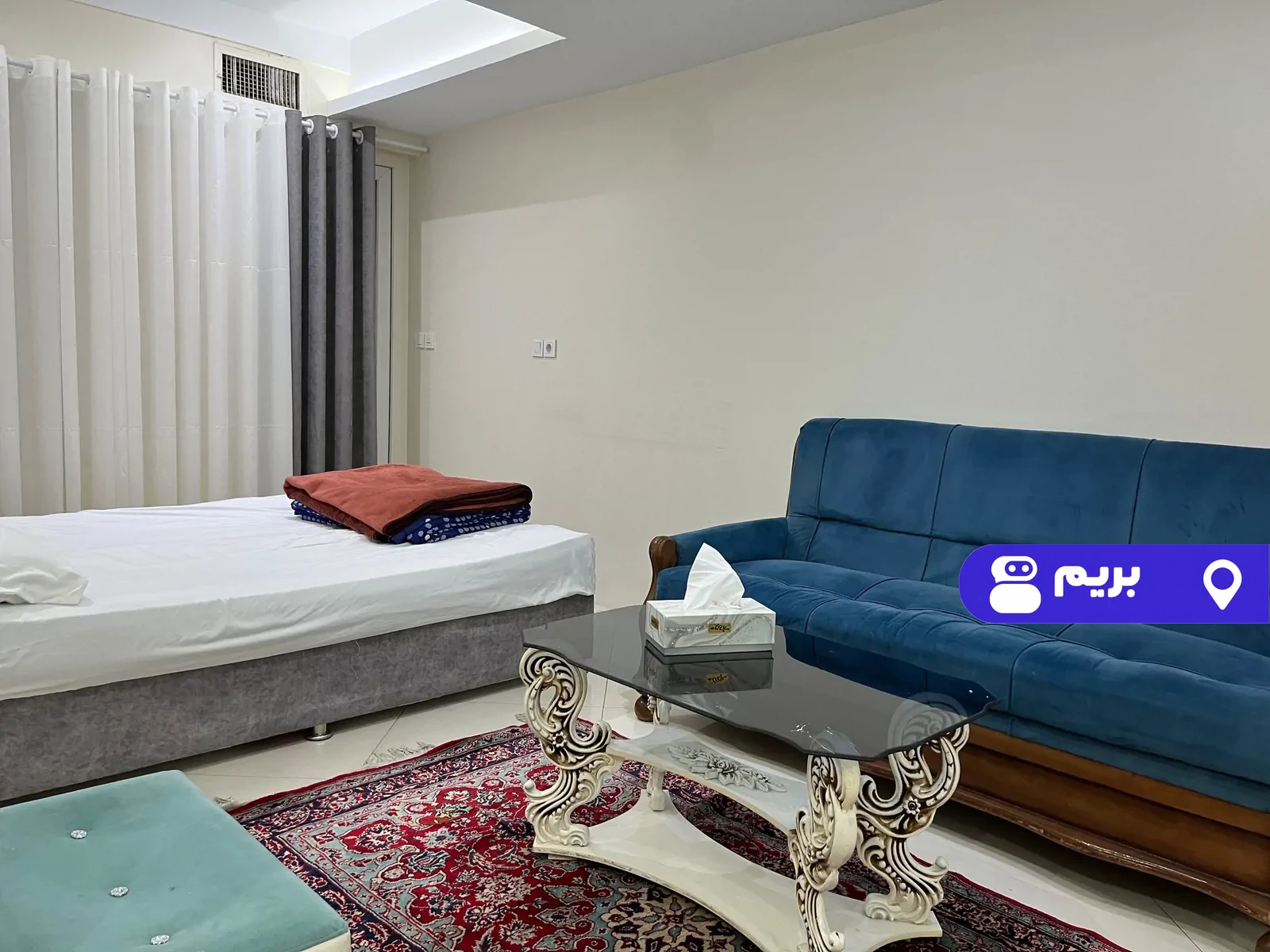 مهوین (1) در خیابان امام خمینی در تهران