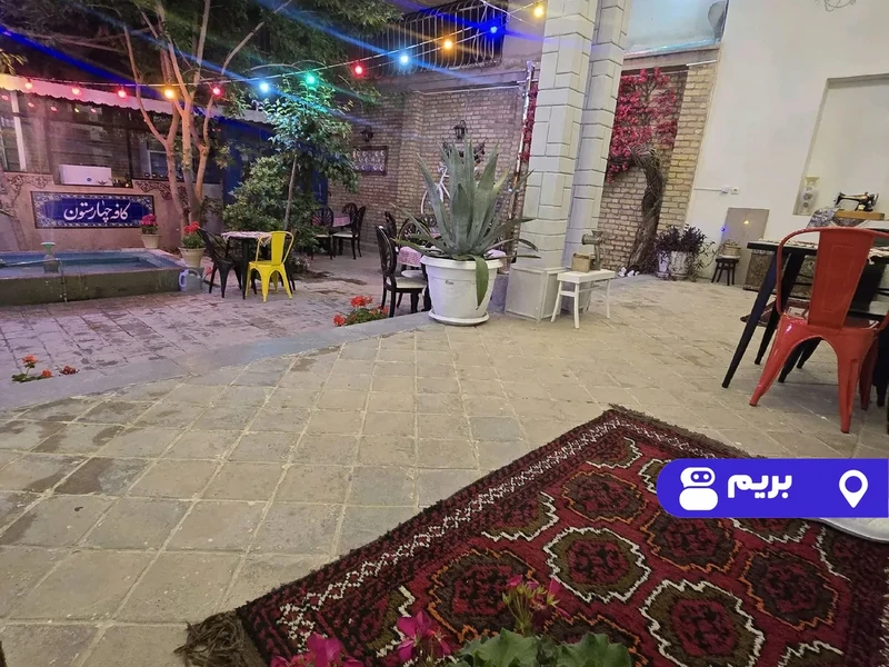 اقامتگاه بوم‌گردی چهارستون (خاتم کاری 1)