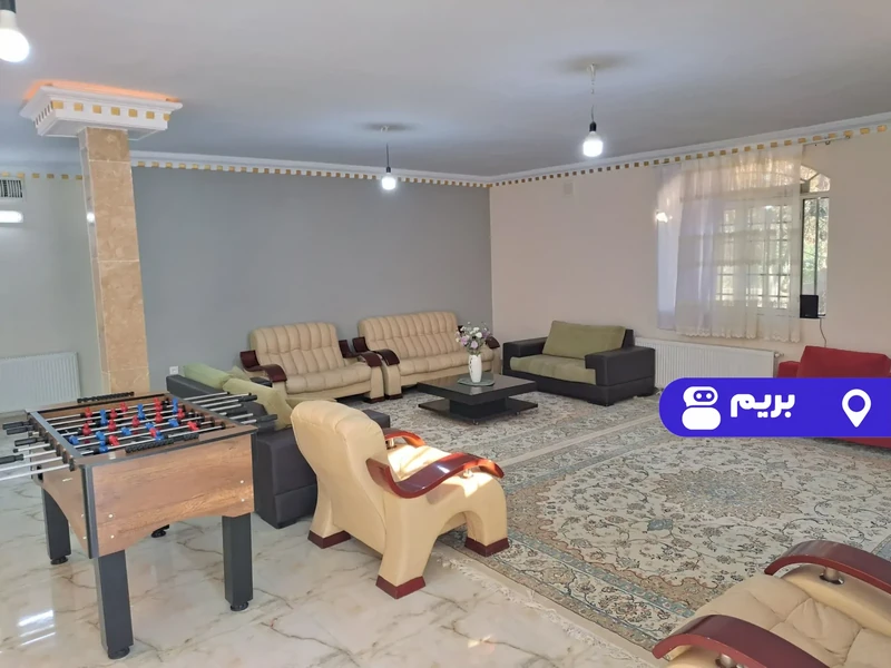 ویلا استخردار آبگرم سپید با فوتبالدستی