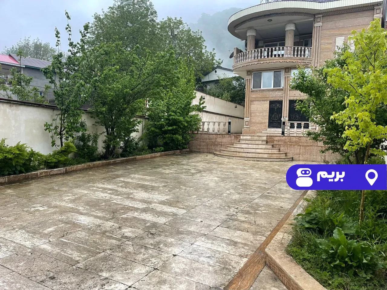 استخردار آبگرم گیلده با فوتبالدستی در گردنه حیران