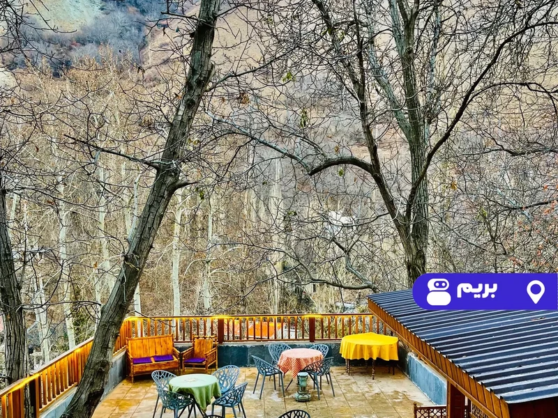 کلبه چوبی بلوط