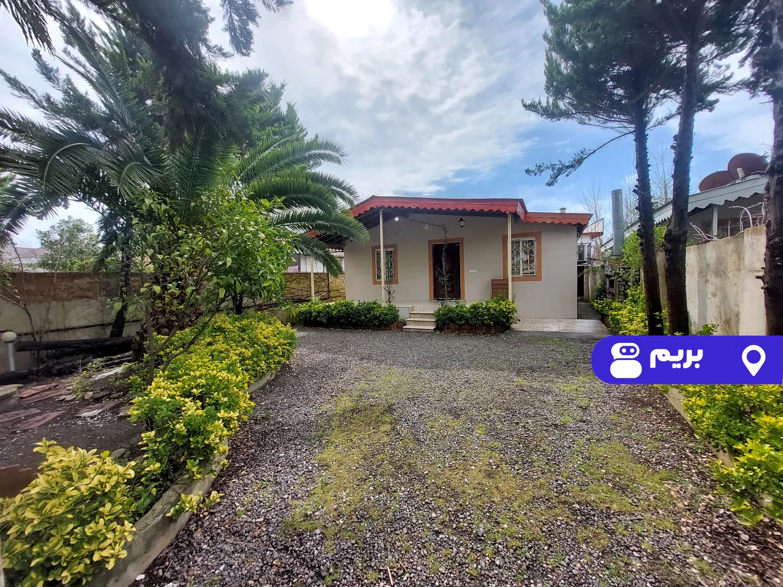 دریا در زیبا کنار