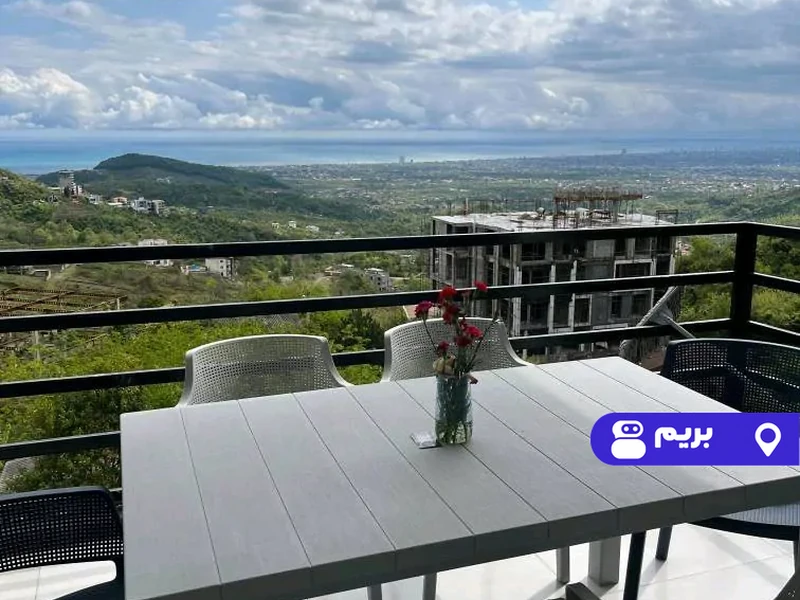 آپارتمان اربکله آرِن با فوتبال دستی