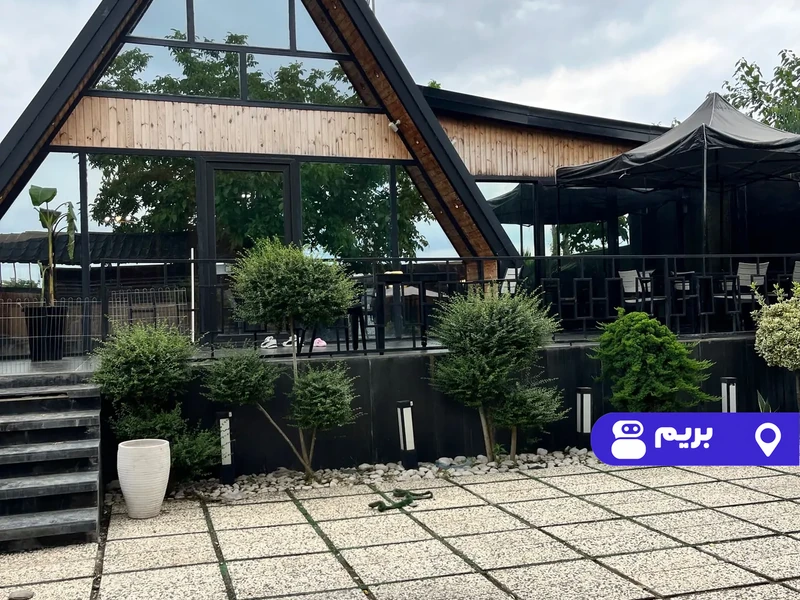 کلبه سوئدی استخردار آبگرم حس خوب