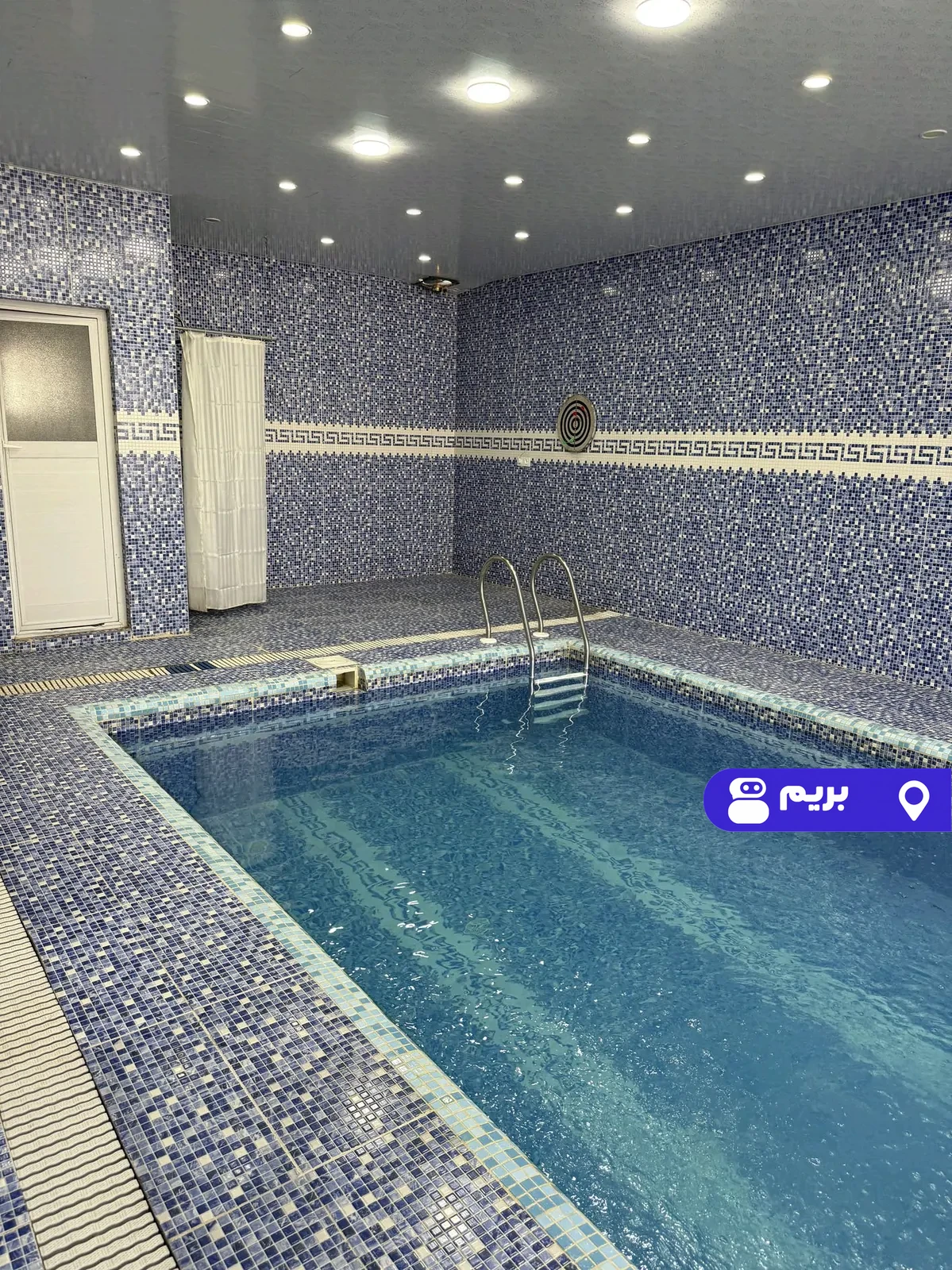 استخردار آبگرم عمارت سفید در سهیلیه