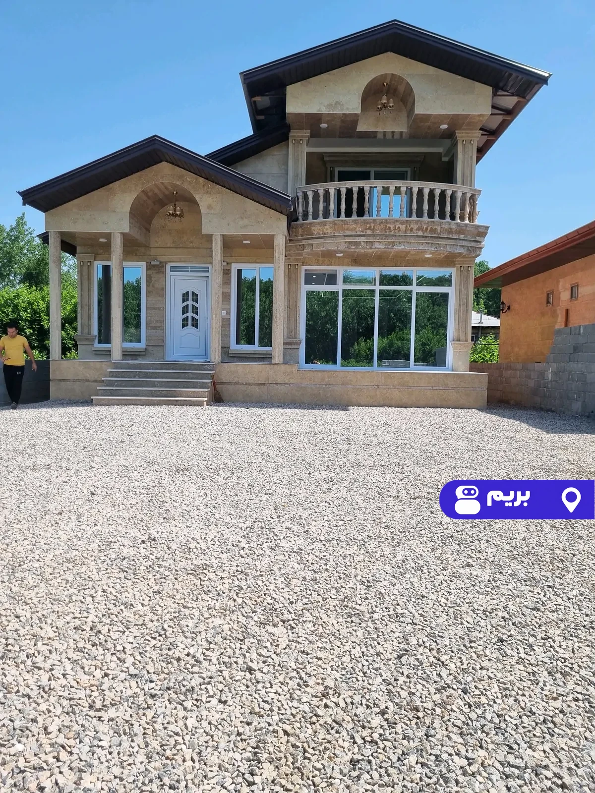 استخردار آبگرم صدف در گیسوم